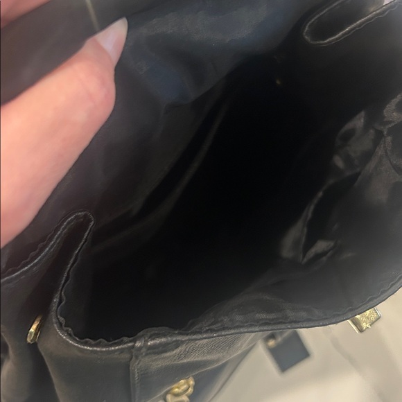 Elegant Black Backpack for Women - Picture 3 of 6